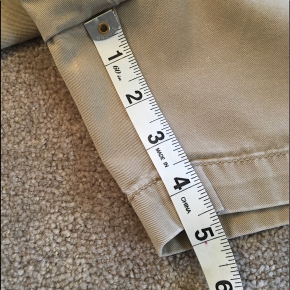 J Crew women’s khaki classic twill chino shorts - Picture 4 of 6